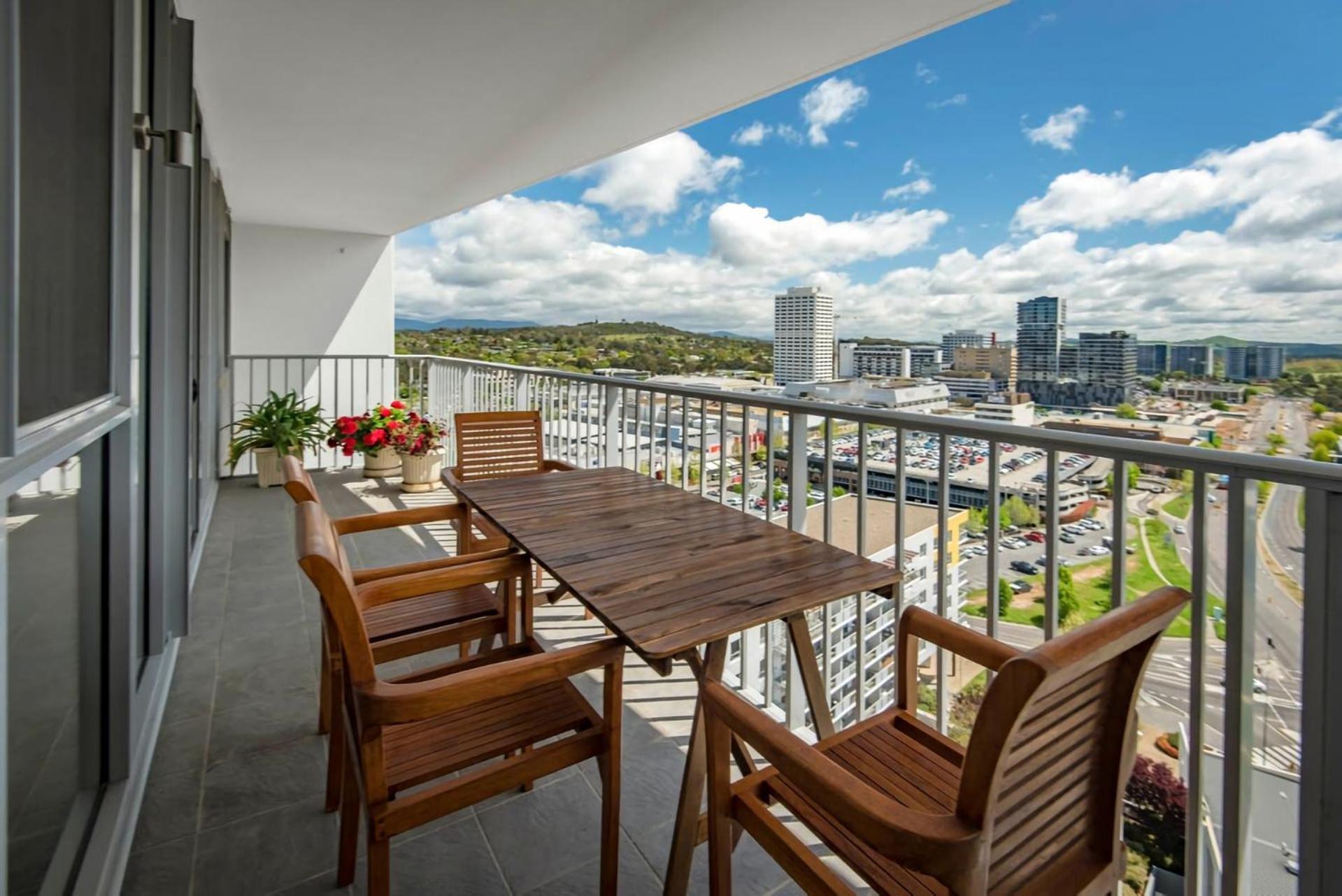 Contemporary City Escape Phillip Act Экстерьер фото